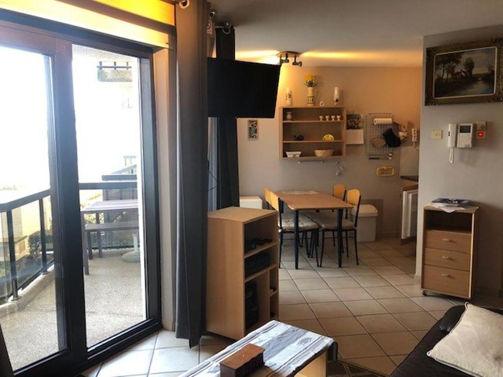 Residentie Koksijde Promenade Apartment Ngoại thất bức ảnh
